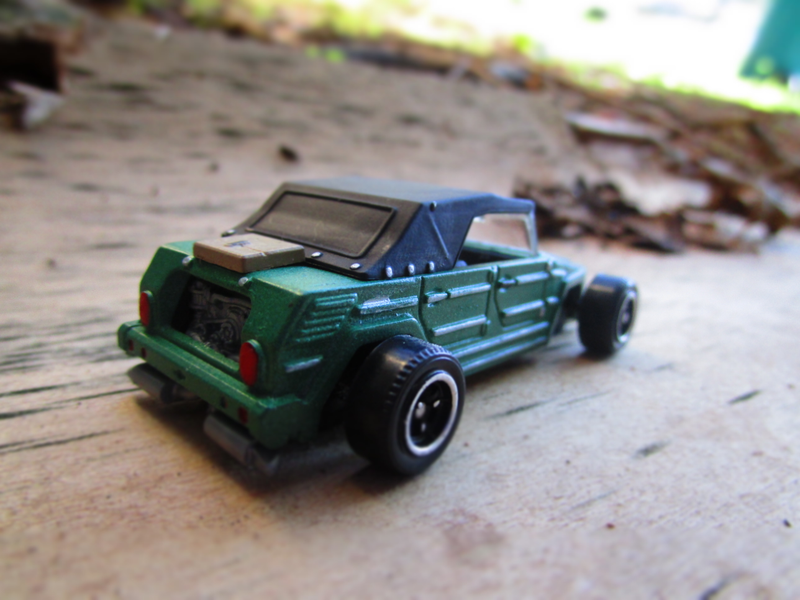 Illustration for article titled It's a Rod Thing: Custom HotwheelsÂ